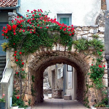 Hotel Adriatic Omišalj Εξωτερικό φωτογραφία