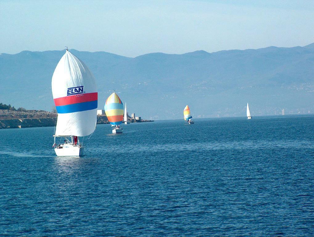 Hotel Adriatic Omišalj Εξωτερικό φωτογραφία
